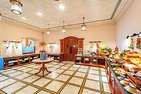Noor-Us-Sabah Palace