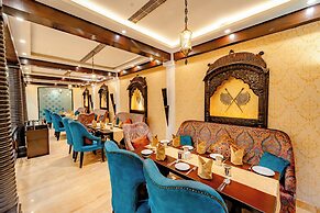 Noor-Us-Sabah Palace