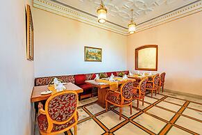 Noor-Us-Sabah Palace