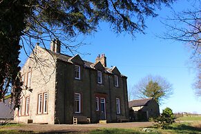 Woodlands Country House