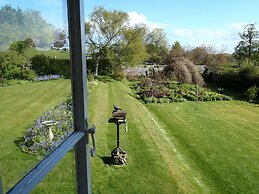 Manor Farm B & B