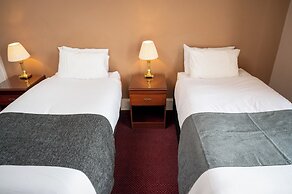The Hampton Hotel by Greene King Inns