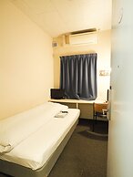 Sakura Hotel Jimbocho - Hostel