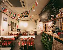 Sakura Hotel Jimbocho - Hostel