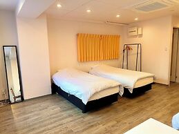 Sakura Hotel Jimbocho - Hostel