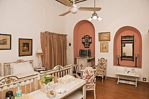 WelcomHeritage Connaught House