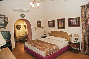 WelcomHeritage Connaught House