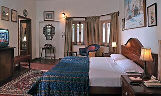 WelcomHeritage Connaught House