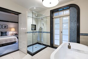 Spicers Balfour Brisbane