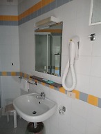 Hotel Candia