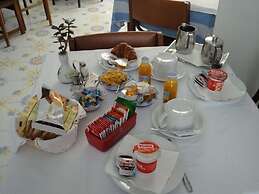 Hotel Candia