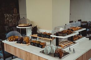 Idi Hotel