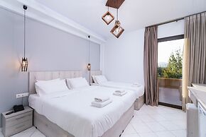 Idi Hotel