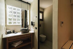 Idi Hotel