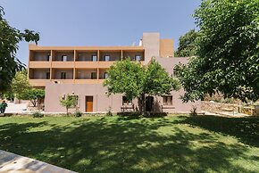 Idi Hotel