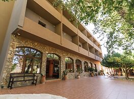 Idi Hotel