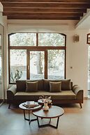 Idi Hotel