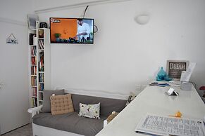 Zacharakis Studios