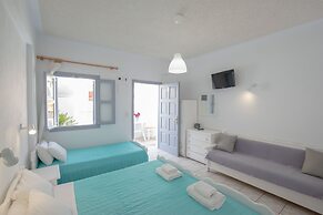Zacharakis Studios
