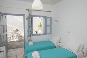 Zacharakis Studios
