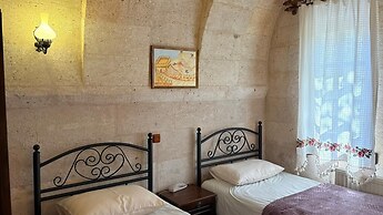Nature Park Cave Hotel