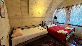 Nature Park Cave Hotel