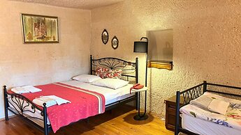 Nature Park Cave Hotel