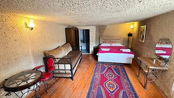 Nature Park Cave Hotel