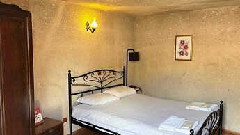 Nature Park Cave Hotel