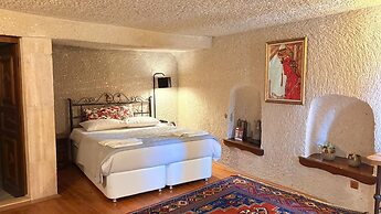 Nature Park Cave Hotel