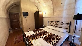 Nature Park Cave Hotel