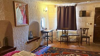 Nature Park Cave Hotel
