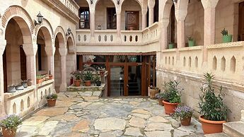 Nature Park Cave Hotel