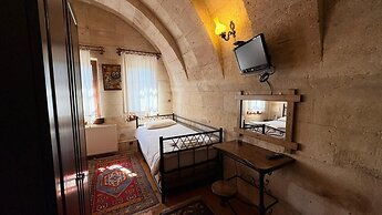 Nature Park Cave Hotel