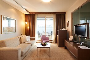 In Hotel Belgrade