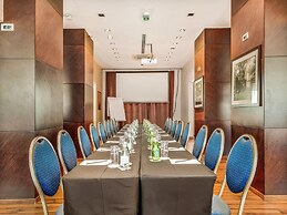 In Hotel Belgrade