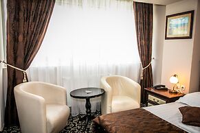 Hotel Megalos