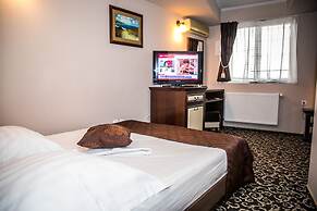 Hotel Megalos