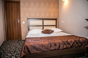 Hotel Megalos