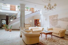 Park Hotel