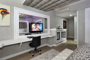 Seckin Hotel