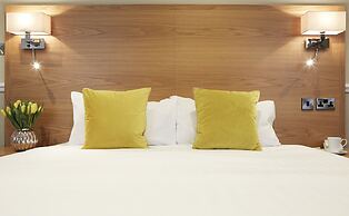Palm Court Hotel