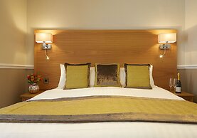 Palm Court Hotel