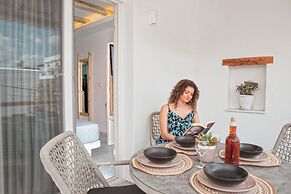Antonia Studios