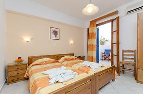 Antonia Studios
