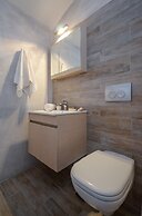 Antonia Studios