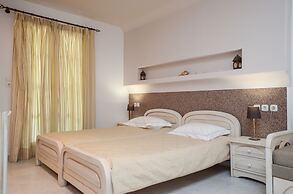 Antonia Studios