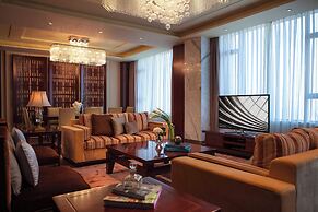 Renaissance Tianjin Lakeview Hotel