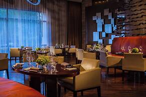 Renaissance Tianjin Lakeview Hotel