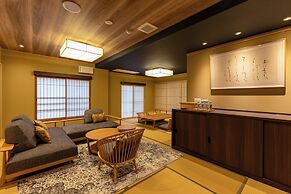 NISHIYAMA RYOKAN Established in 1953